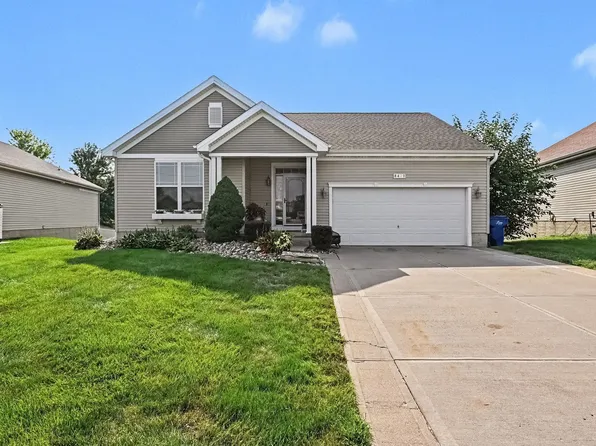 8421 S 164th St, Omaha, NE 68136