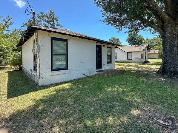 909 Alice St, Trinidad, TX 75163