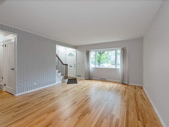 2nd image of 134 Leonard Cir