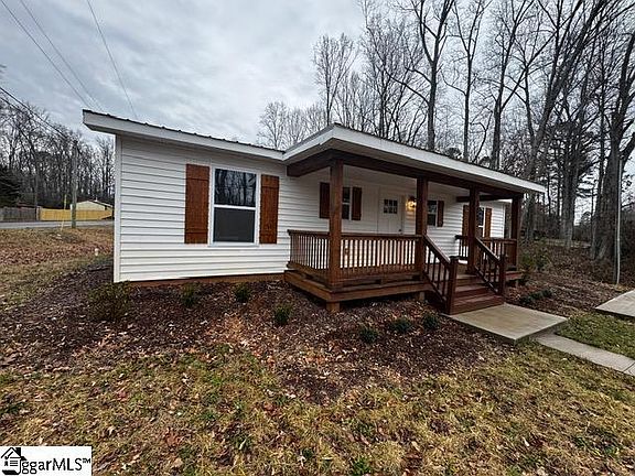 5th image of 108 Oaklawn Dr