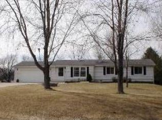 1909 Highcrest Rd, Marengo, IL 60152