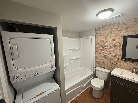 5th image of 361 E Clayton St APT 103