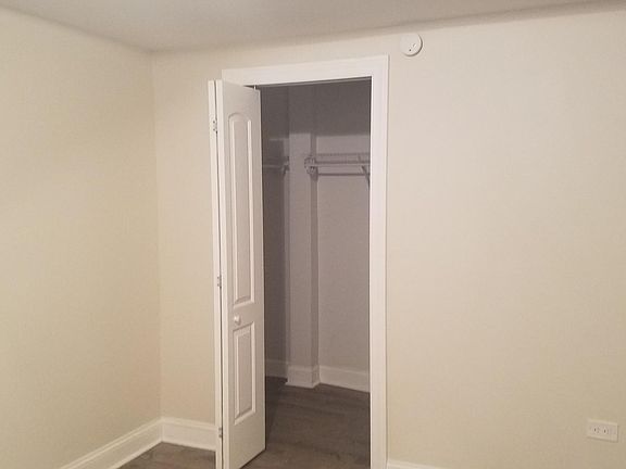 4th image of 943 Judson Ave APT Gdn