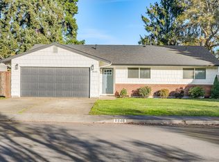 8640 SW Fannowood Ln, Beaverton, OR 97008