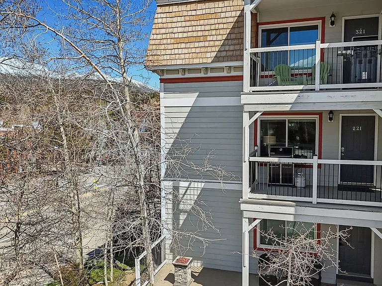 412 S Main St #221 — Photo 24