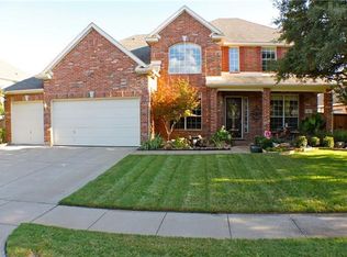 5017 Coneflower Rd, Fort Worth, TX 76123