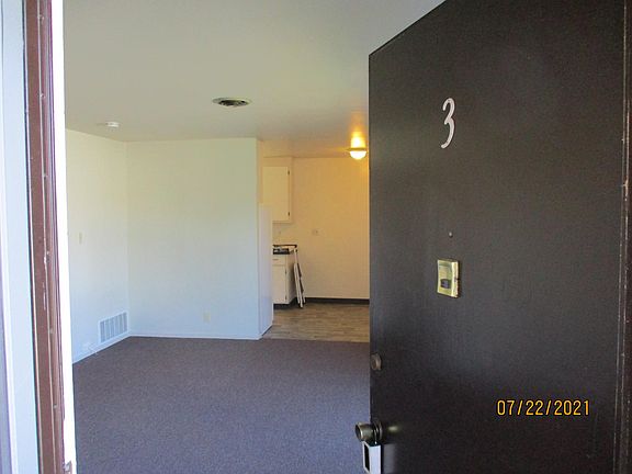 2nd image of 606 S Fremont St APT 3