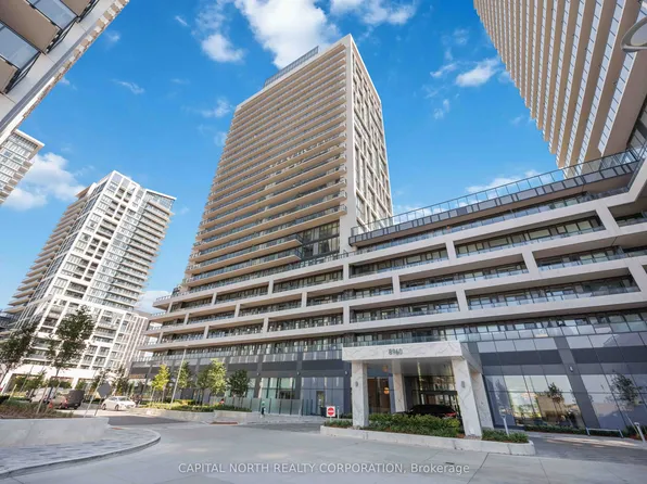 8960 Jane St, Vaughan, ON