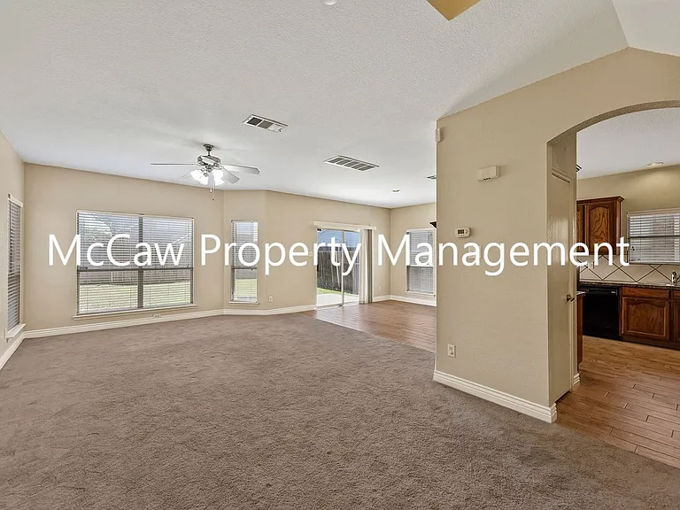 1133 Kielder Ct — Photo 2