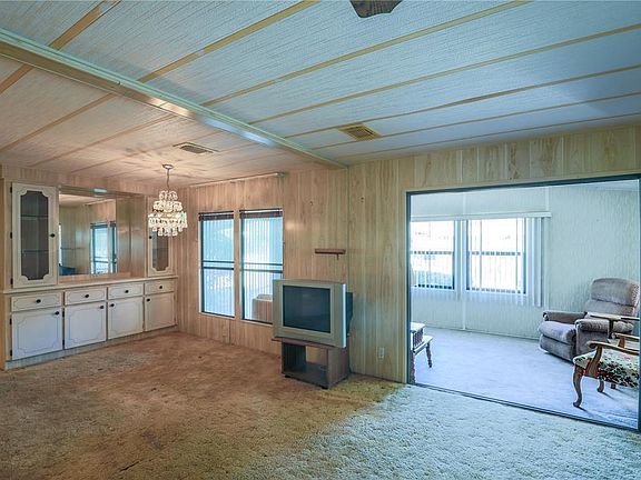 5th image of 2020 Stacey Dr