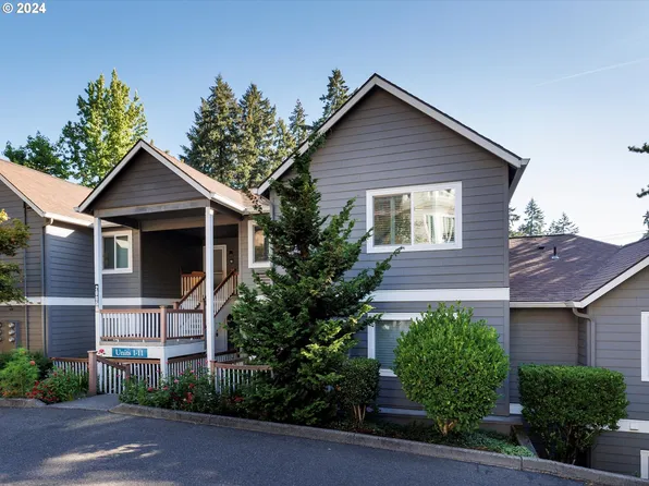 20050 Snowdrop Ct APT 11, West Linn, OR 97068