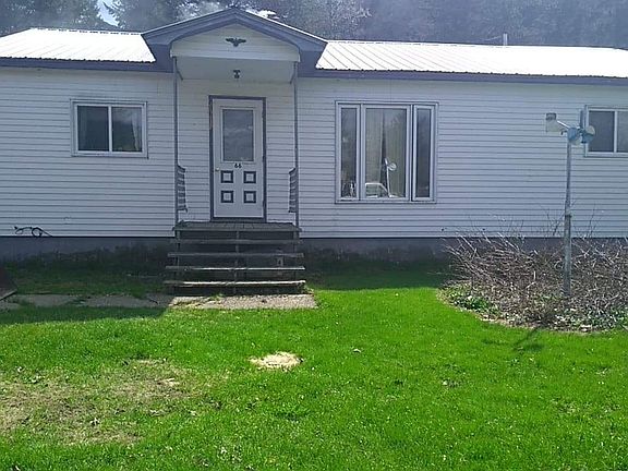 Double pane windows trough out