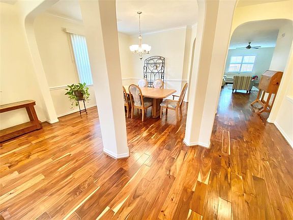 5th image of 17518 Stamford Oaks Dr