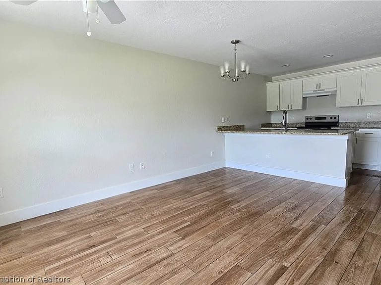 6301 Candler Ter — Photo 6