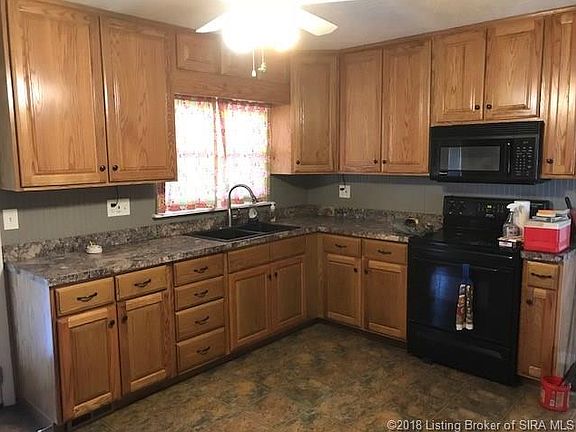 3rd image of 5125 Cardinal Dr NW