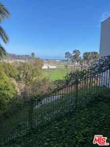 23901 Civic Center Way APT 127, Malibu, CA, 90265