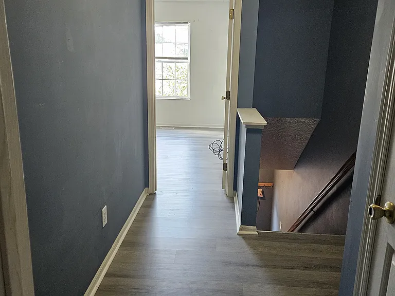 Hallway-upstairs