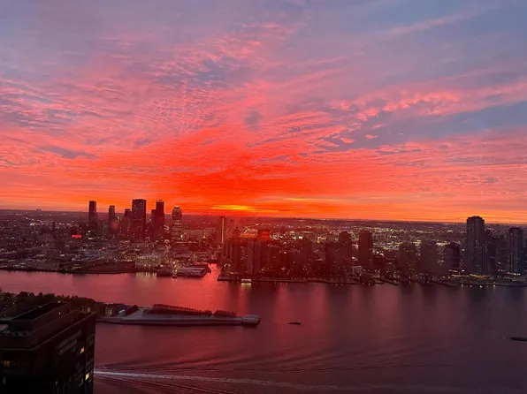 845 United Nations Plaza image 20 of 50