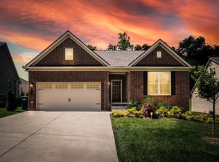 2054 Hedgelawn Dr, Lebanon, TN 37090