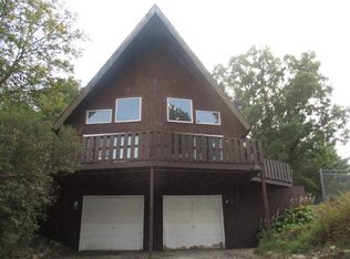 W5755 North Dr, Elkhorn, WI 53121