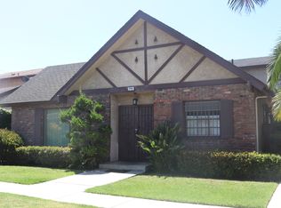 2740 E De Soto St APT 3, Long Beach, CA 90814