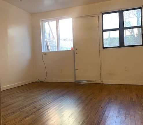 4th image of 699 5th Ave #1