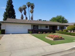 673 E Cypress Ave, Reedley, CA 93654