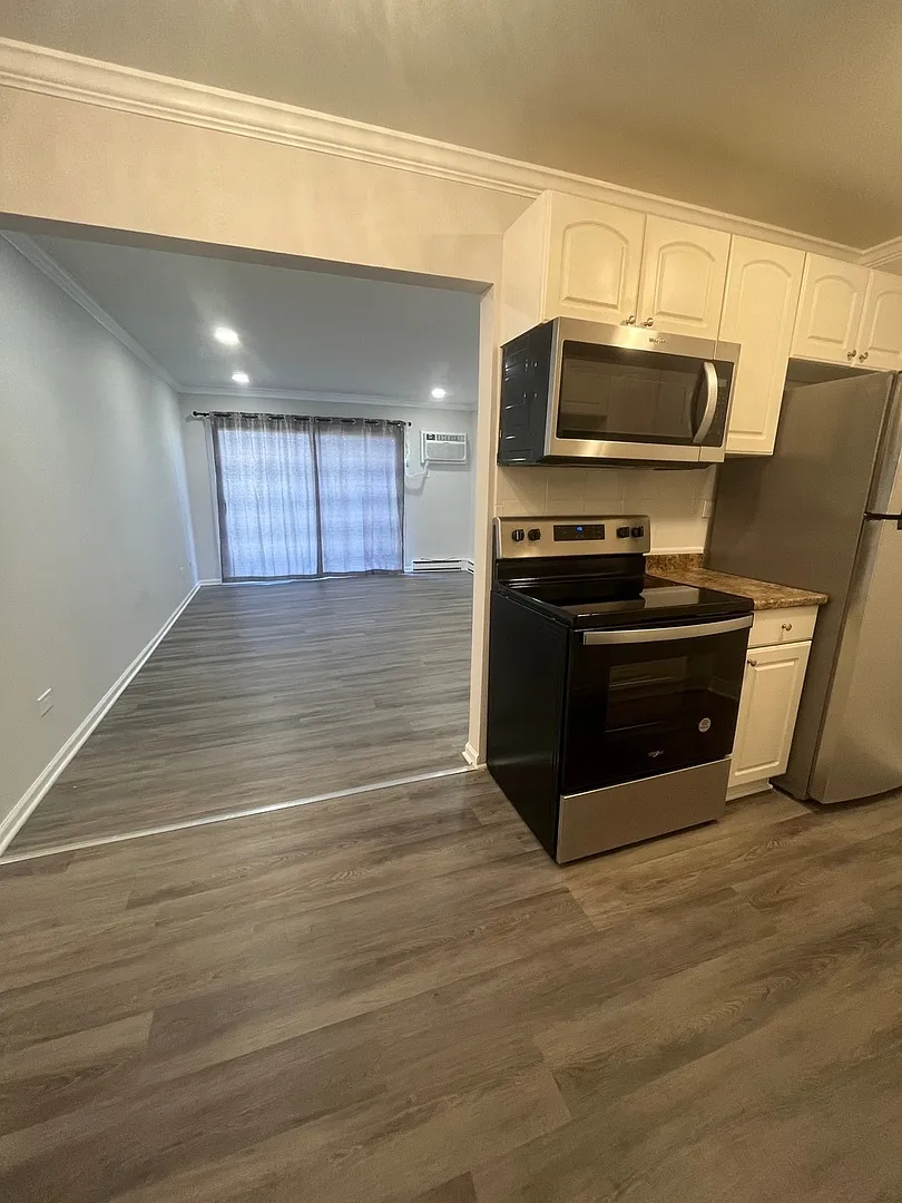 1 bed, $1,475 — Photo 4