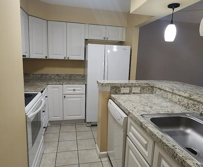 27 Veronese Ct #27 — Photo 15