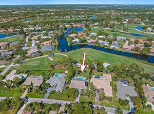 21 Rabbits Run, Palm Beach Gardens, FL 33418