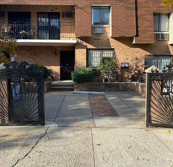743 Thieriot Ave #2 — Photo 13