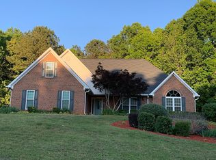 110 Masters Dr, Newnan, GA 30265