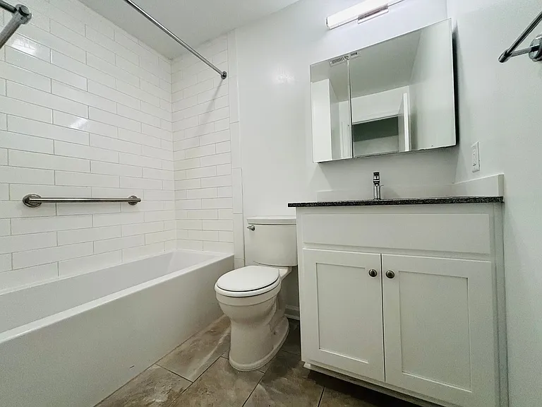 927AB - 410 Houston St. - DM — Photo 78