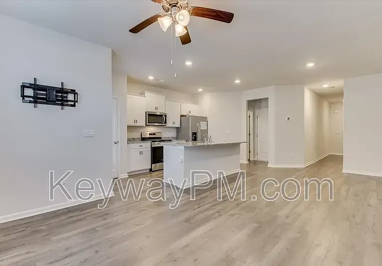 930 Quaint Parish Cir — Photo 5