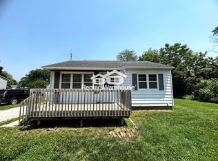 219 S 14th St, Adel, IA 50003