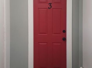 17 Clinton Ave #3, Waterville, ME 04901