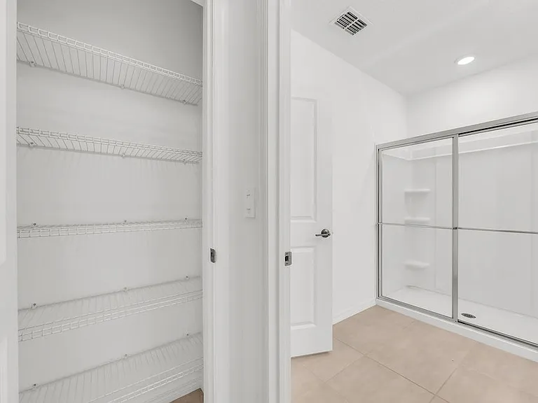 3rd bathroom for master bedroom