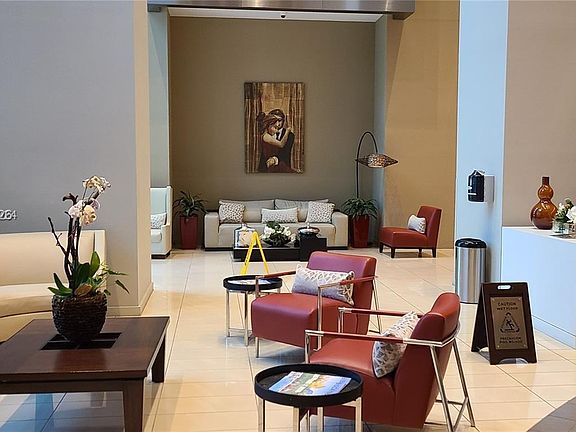 3rd image of 300 Biscayne Blvd #T-2603