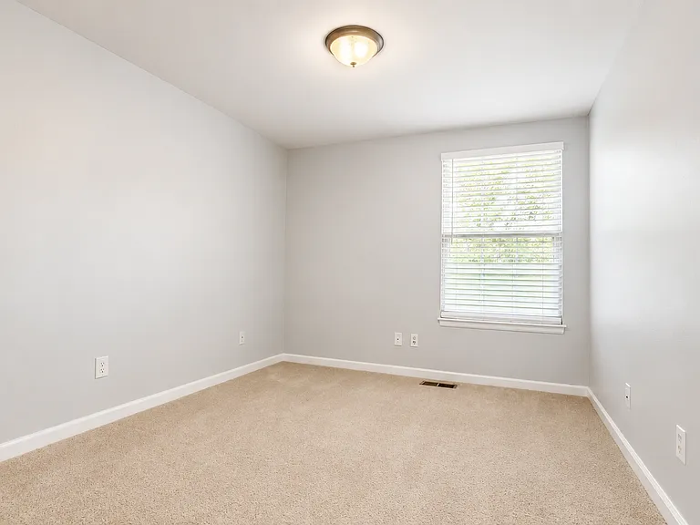 7170 E Appleton Cir — Photo 11
