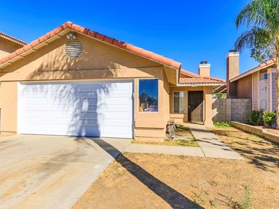 382 E Jarvis St, Perris, CA, 92571