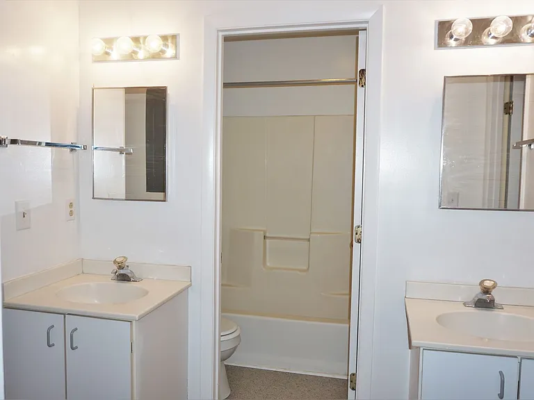 103 Westerly Ave — Photo 6
