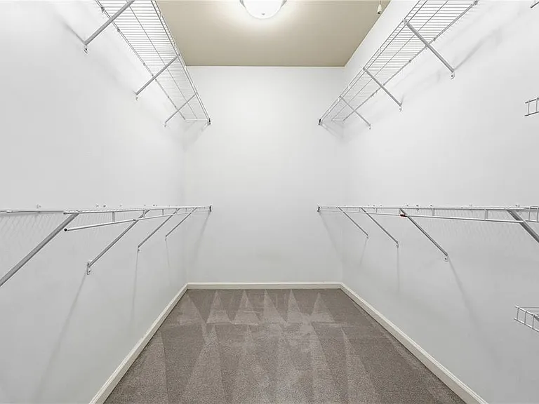 7809 Laurel Crest Dr — Photo 13