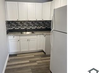 795 Deland Ave APT 5, San Jose, CA 95128