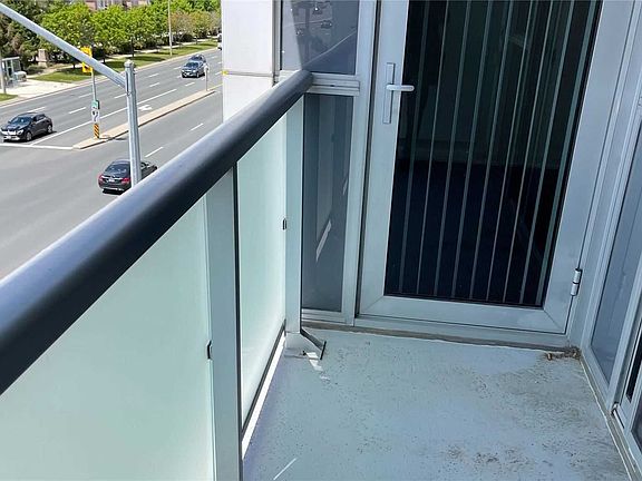 3rd image of 8763 Bayview Ave #315
