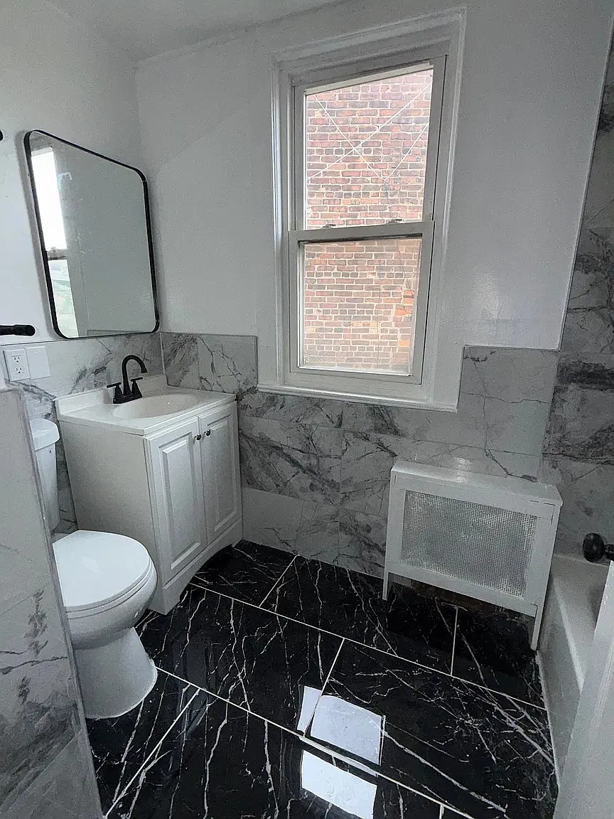 3 bed, $2,200 — Photo 4