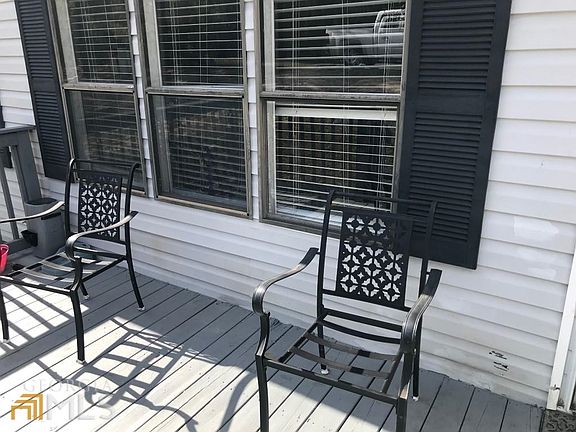 2nd image of 542 Shelby Ct