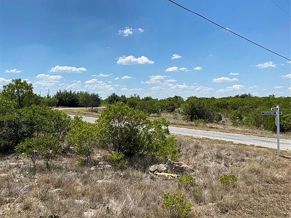 4th image of 90 Poppy Hills Dr