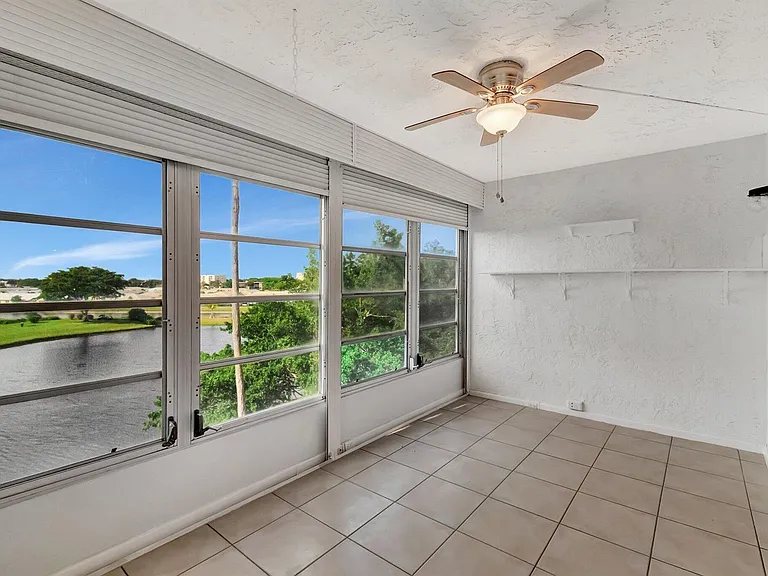 14623 Bonaire Blvd #502 — Photo 35