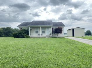 112 Sparrow Ln, Mckee, KY 40447