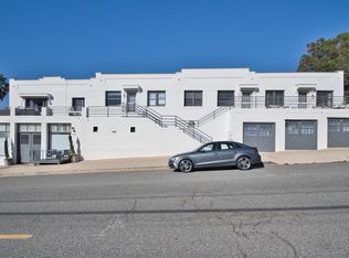 601 Garnet St #1/2, Redondo Beach, CA 90277